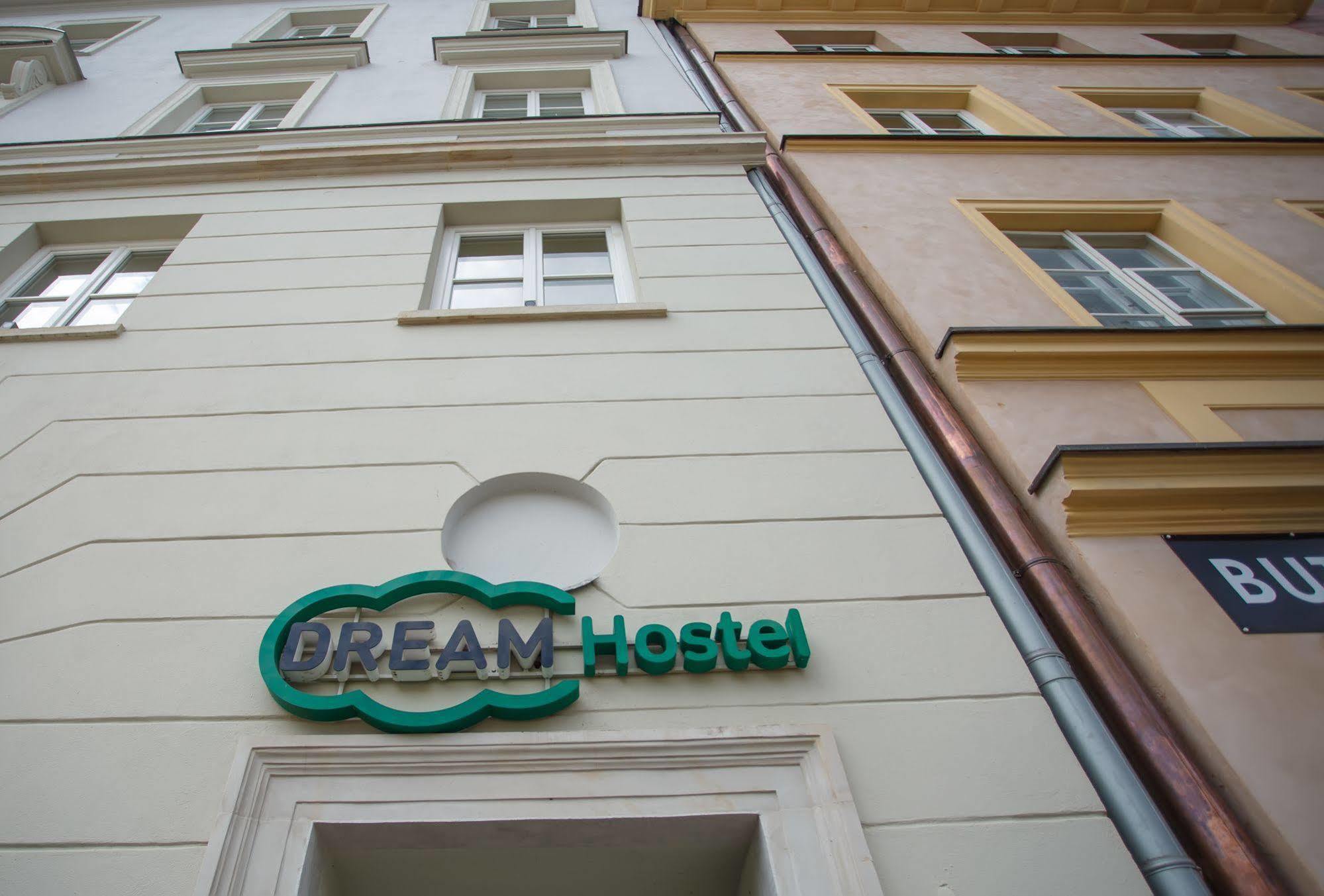 Hostel Safestay Old Town Warszawa