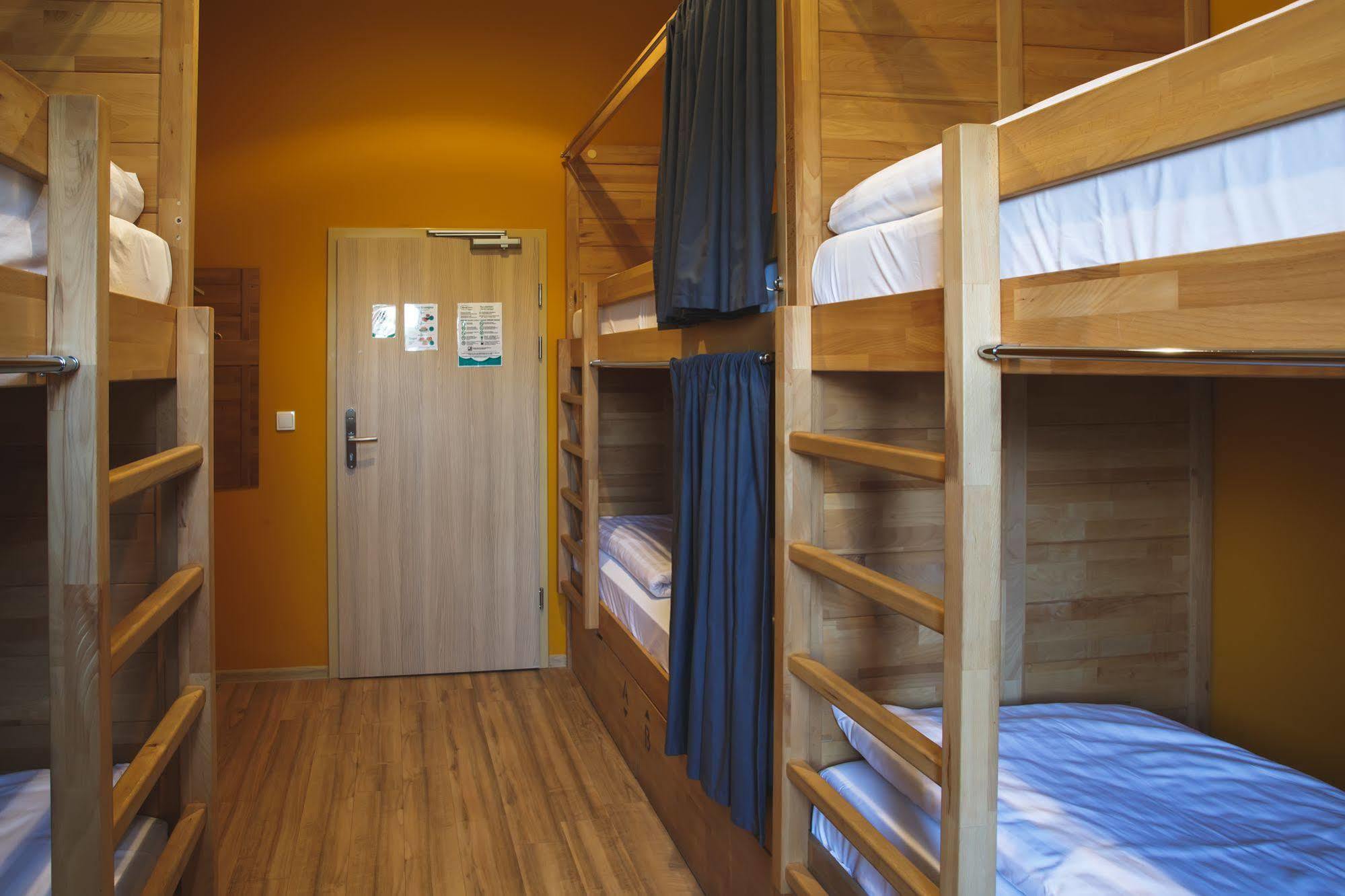 Hostel Safestay Old Town Warszawa